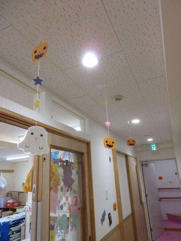 【10月　ハロウィンに向けて】ひいらぎ保育園