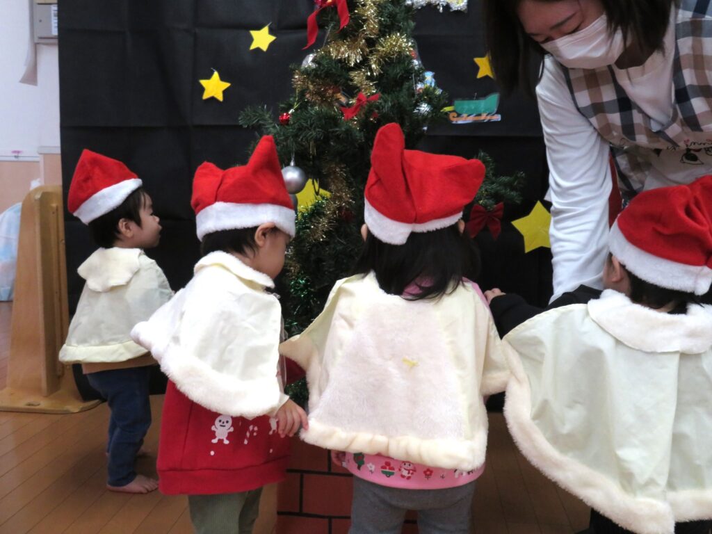 【12月　人参掘り・クリスマス】仲町エンゼル保育室