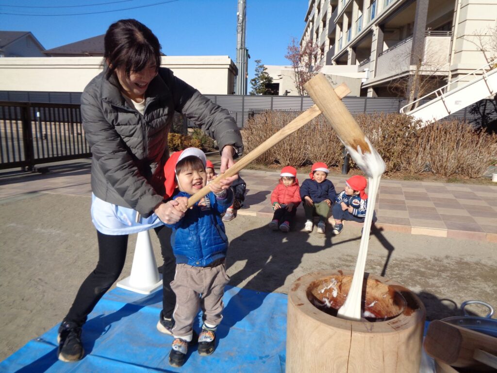 【1月　お餅つき】朝霞本町エンゼル保育室